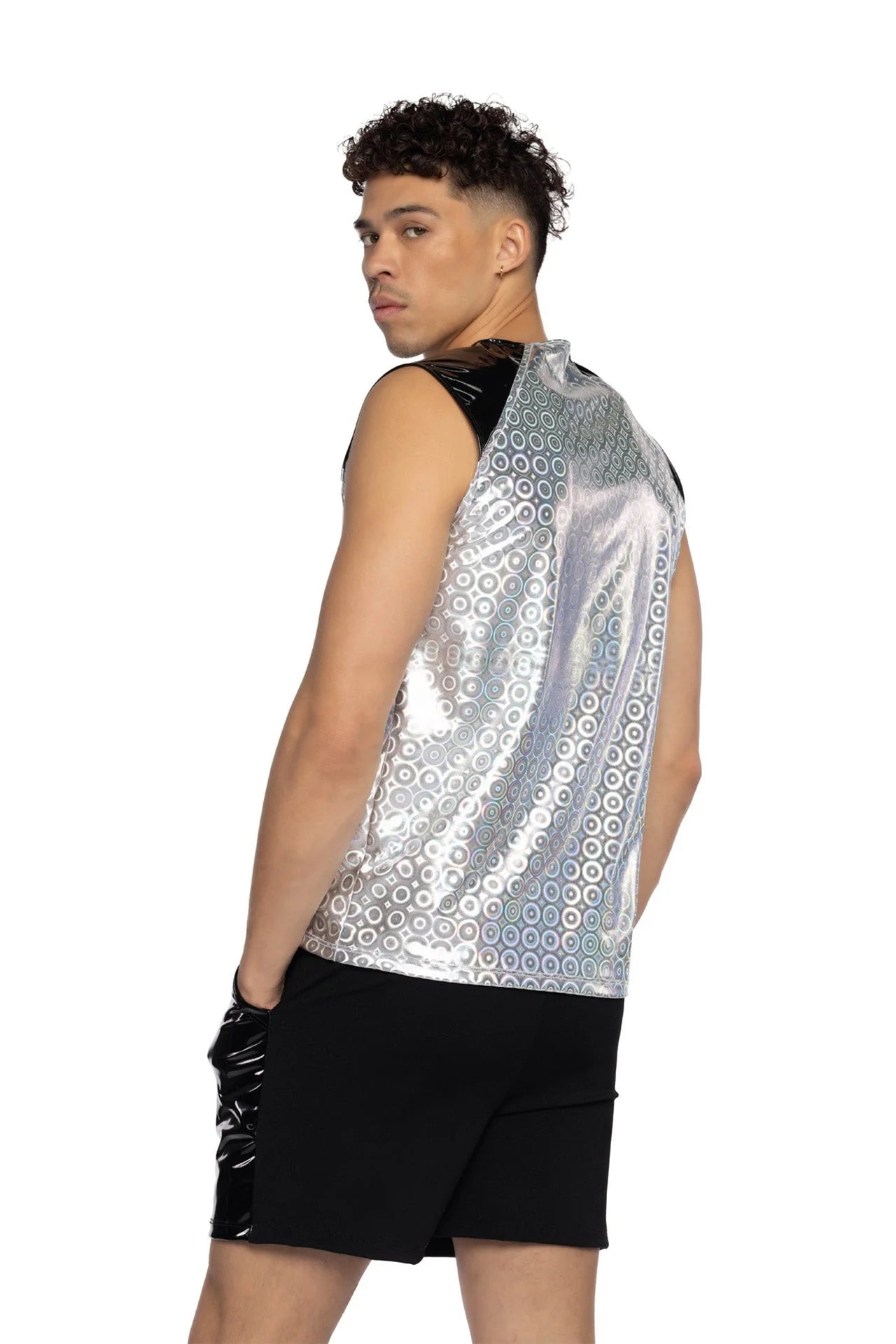 TWO-TONE BOARD SHORT AND SLEEVELESS SHIRT